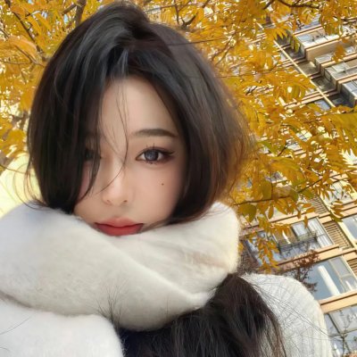 山有九色念有卿